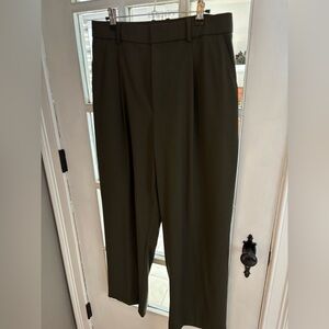 Uniqlo Women's Olive Green Trousers